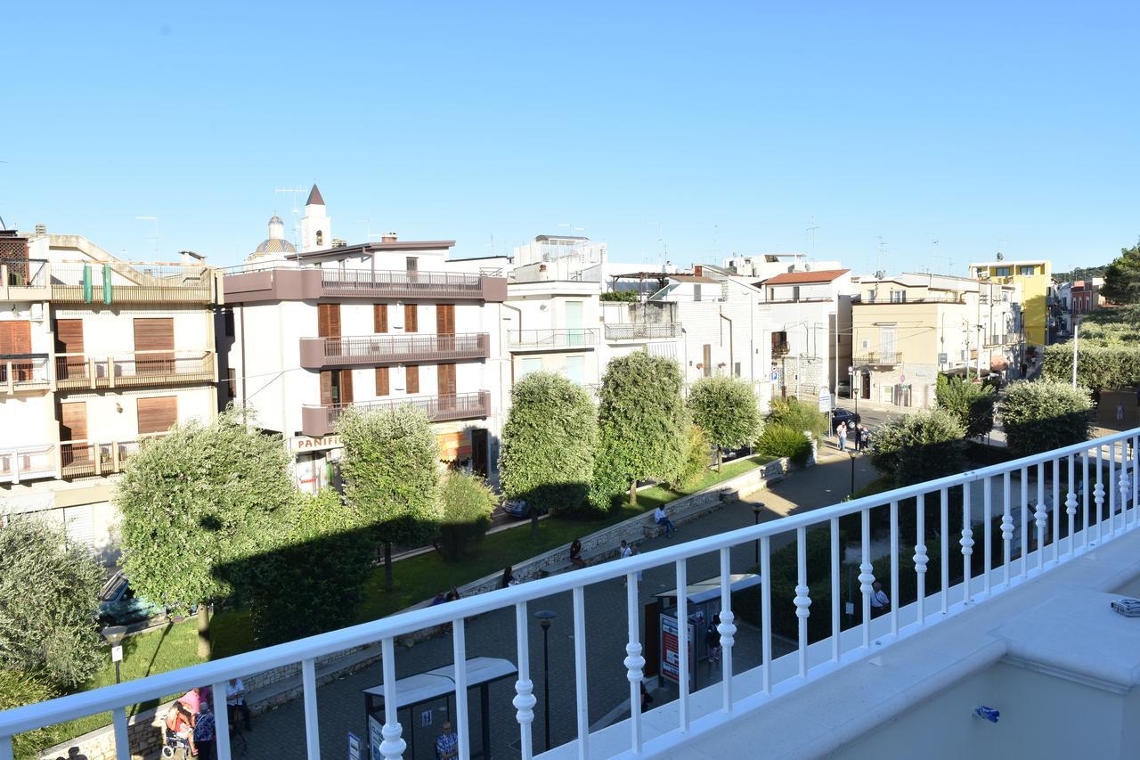 카사노 델레 무르제 Finestre Sul Borgo B&B 외부 사진