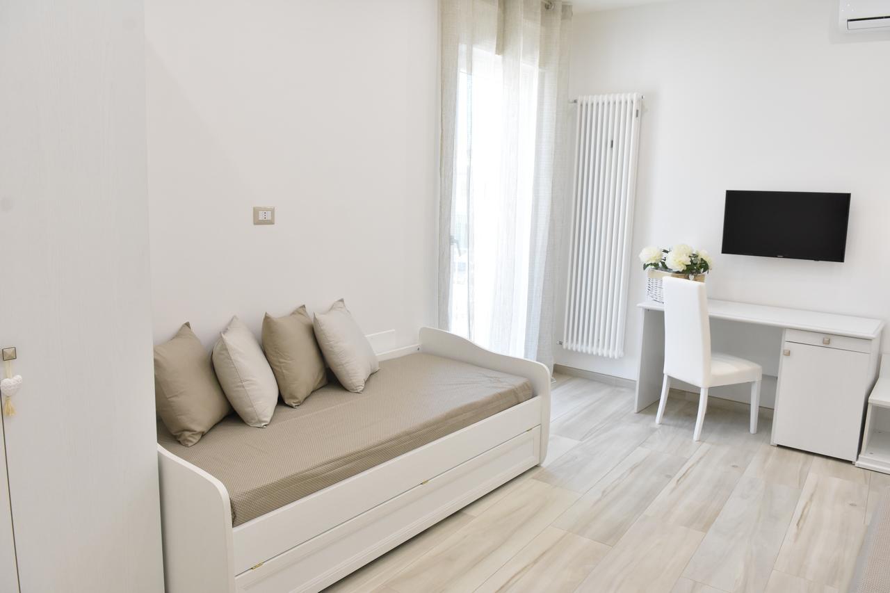 카사노 델레 무르제 Finestre Sul Borgo B&B 외부 사진