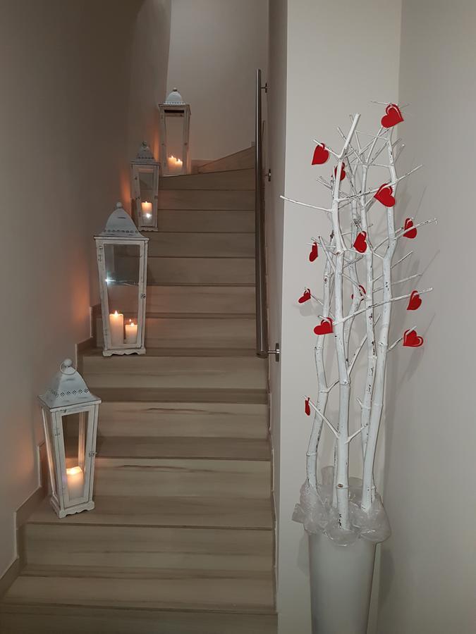 카사노 델레 무르제 Finestre Sul Borgo B&B 외부 사진
